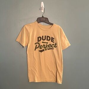EUC, Dude Perfect Official Tee Shirt Club tee, adult small